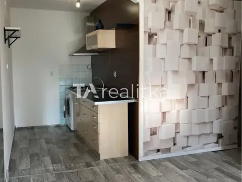 Pronájem bytu 1+kk, Havířov, Aloise Jiráska, 37 m2