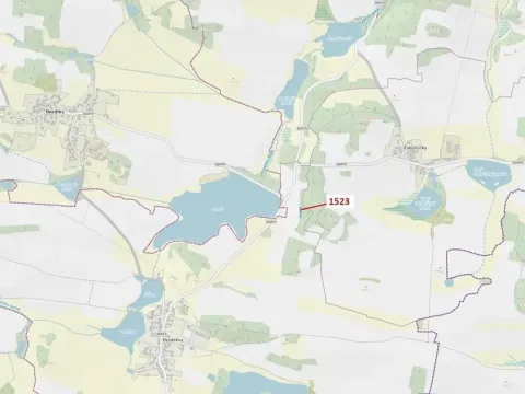 Dražba lesa, Hradiště, 645 m2