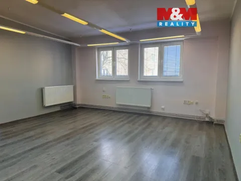 Pronájem kanceláře, Havířov - Město, Mickiewiczova, 70 m2