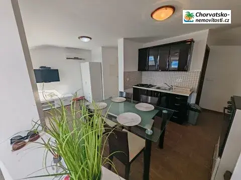 Prodej bytu 3+kk, Novi Vinodolski, Chorvatsko, 50 m2