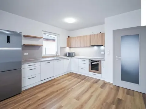 Pronájem rodinného domu, Dolní Ředice, Luční, 104 m2
