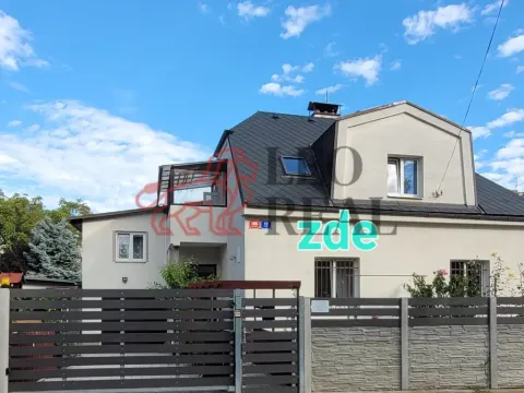 Pronájem obchodního prostoru, Praha - Chodov, Stýblova, 25 m2