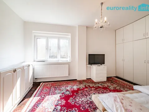 Prodej bytu 1+1, Mariánské Lázně, Mladějovského, 44 m2