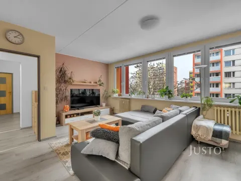 Prodej bytu 3+1, Kladno, Průchova, 65 m2