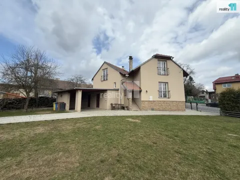 Prodej rodinného domu, Křelovice, 178 m2