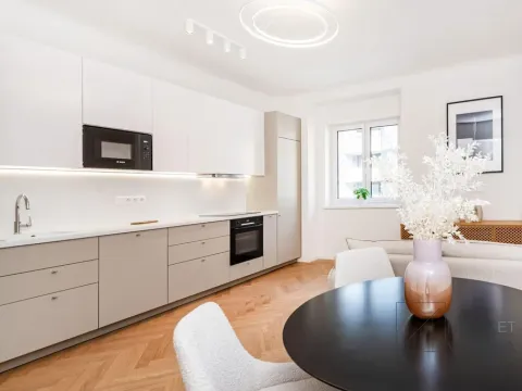 Prodej bytu 2+kk, Praha - Nusle, Nuselská, 53 m2