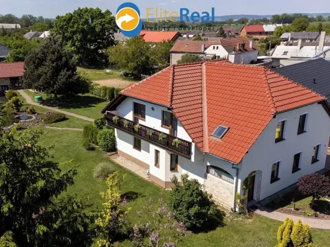 Prodej vícegeneračního domu, Příkazy, 344 m2