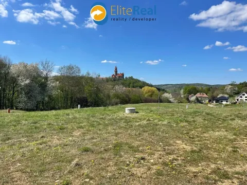 Prodej pozemku pro bydlení, Bouzov, 1563 m2