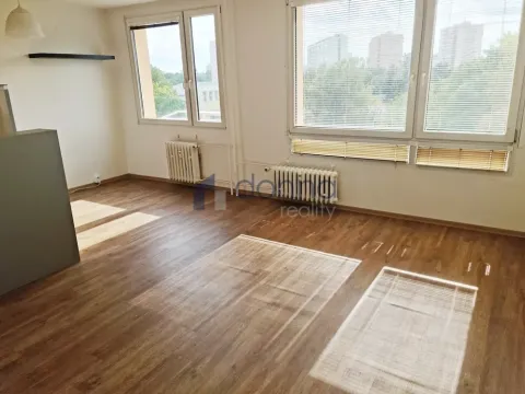 Pronájem bytu 3+kk, Praha, Novodvorská, 66 m2