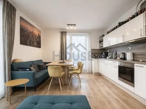 Prodej bytu 2+kk, Praha - Ďáblice, Křižanská, 49 m2