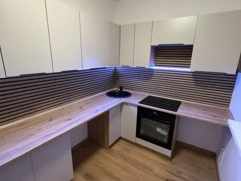 Prodej bytu 2+1, Chomutov, Václavská, 55 m2