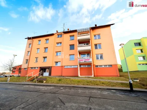 Prodej bytu 3+1, Lhenice, Sídliště SNP, 72 m2