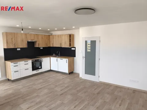 Pronájem bytu 3+kk, Praha - Kamýk, Pšenčíkova, 75 m2
