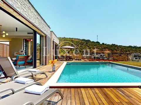 Prodej vily, Primošten, Chorvatsko, 471 m2