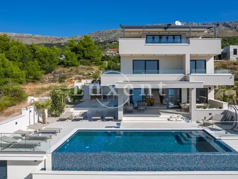 Prodej vily, Split, Chorvatsko, 350 m2