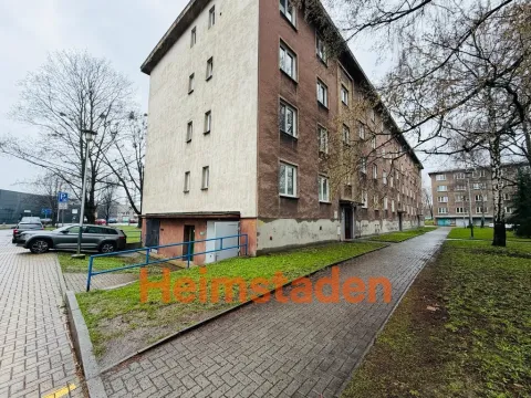 Pronájem garáže, Ostrava - Moravská Ostrava, náměstí Jiřího Myrona, 22 m2