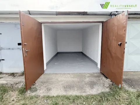 Pronájem garáže, Hodonín, Průmyslová, 18 m2