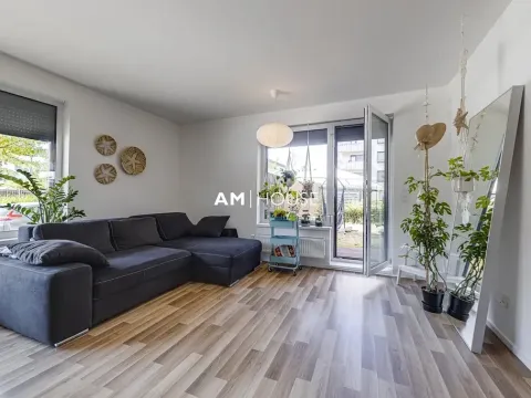 Pronájem bytu 3+kk, Praha - Strašnice, Zvěřinova, 70 m2