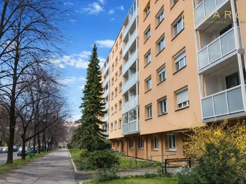 Prodej bytu 2+1, Kolín - Kolín II, Družstevní, 55 m2