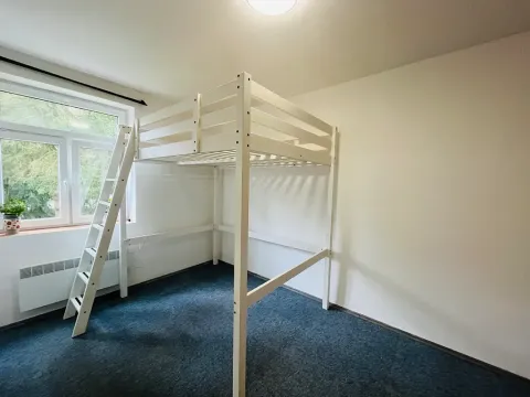 Pronájem bytu 1+1, Praha, 35 m2