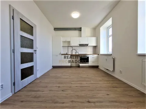 Pronájem bytu 1+kk, Brno, Mathonova, 19 m2