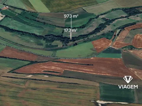 Prodej podílu pole, Byšice, 573 m2