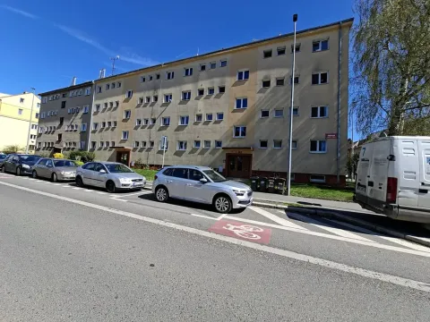 Pronájem bytu 2+1, Praha - Hloubětín, Chvalská, 57 m2