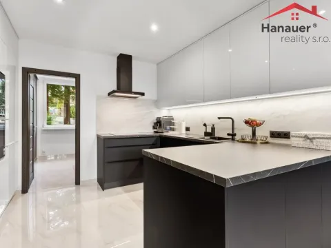 Prodej bytu 4+kk, Česká Kamenice, 5. května, 78 m2