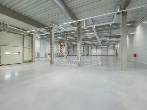 Pronájem skladu, Divišov, 2922 m2