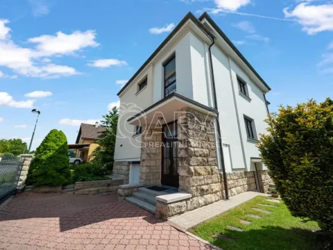 Prodej rodinného domu, Lázně Bělohrad, Tyršova, 247 m2