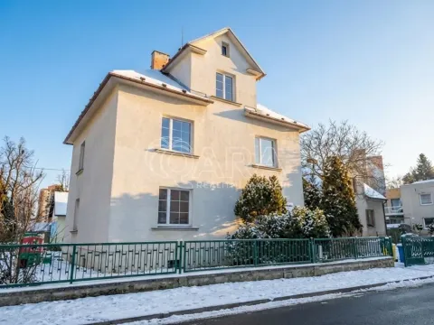 Prodej rodinného domu, Ostrava - Zábřeh, Karpatská, 200 m2