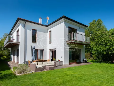 Prodej rodinného domu, Statenice, Zelená, 285 m2