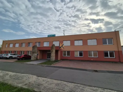 Pronájem kanceláře, Praha - Hostivař, V Chotejně, 407 m2