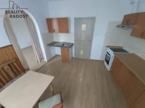 Pronájem bytu 1+1, Dubí, Ruská, 35 m2