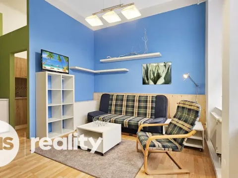 Pronájem bytu 1+kk, Opava - Město, Nákladní, 32 m2