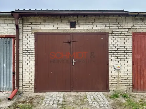 Prodej garáže, Břeclav, Kančí obora, 18 m2