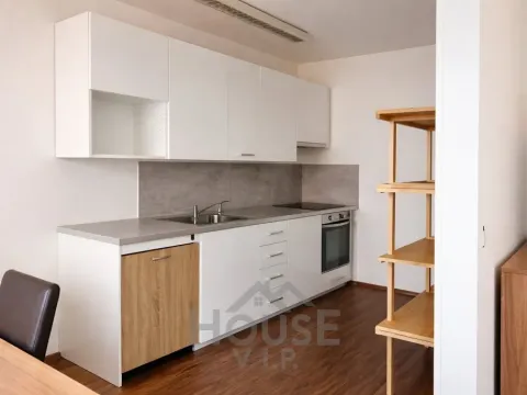 Prodej bytu 3+1, Praha - Černý Most, Vašátkova, 80 m2