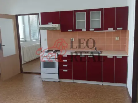 Pronájem bytu 2+kk, Nový Bor, Mařákova, 56 m2