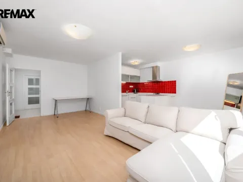 Prodej bytu 4+kk, Praha - Nusle, Pujmanové, 81 m2