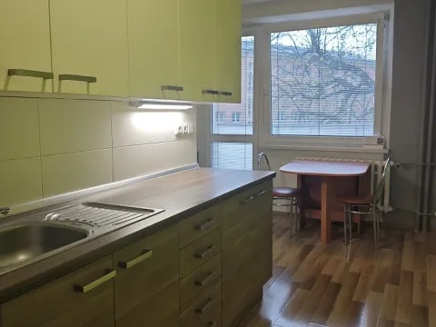 Pronájem bytu 1+1, Vsetín, Jiráskova, 45 m2