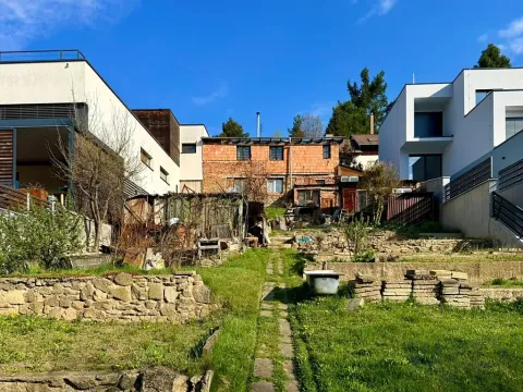 Prodej pozemku pro bydlení, Třebíč, 687 m2