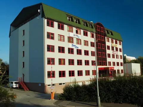 Pronájem kanceláře, Praha - Ruzyně, Dědinská, 83 m2