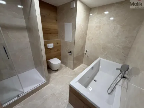 Prodej bytu 3+1, Most, Růžová, 68 m2