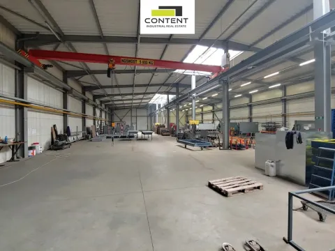 Pronájem skladu, Bystřice pod Lopeníkem, 1629 m2