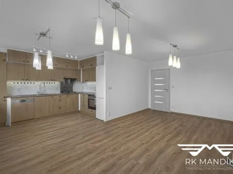 Pronájem bytu 3+kk, Praha - Prosek, Prosecká, 69 m2