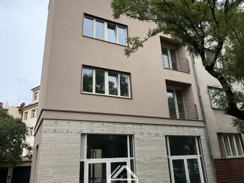 Pronájem bytu 1+kk, Poděbrady - Poděbrady II, nám. T.G.Masaryka, 31 m2