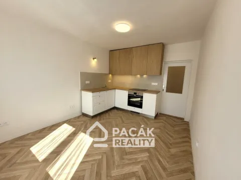 Pronájem bytu 3+kk, Olomouc - Holice, Hanácká, 68 m2