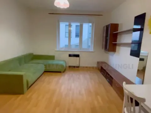 Pronájem bytu 1+kk, Praha - Smíchov, Křížová, 35 m2