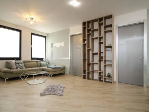 Pronájem bytu 2+kk, Praha - Libeň, Andrštova, 40 m2