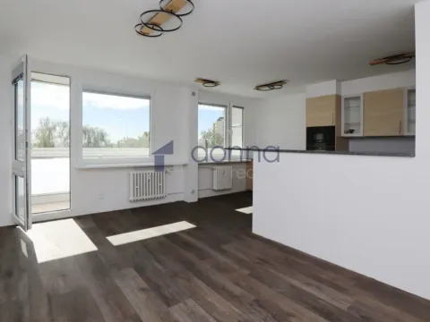 Pronájem bytu 3+kk, Praha, Třeboradická, 68 m2